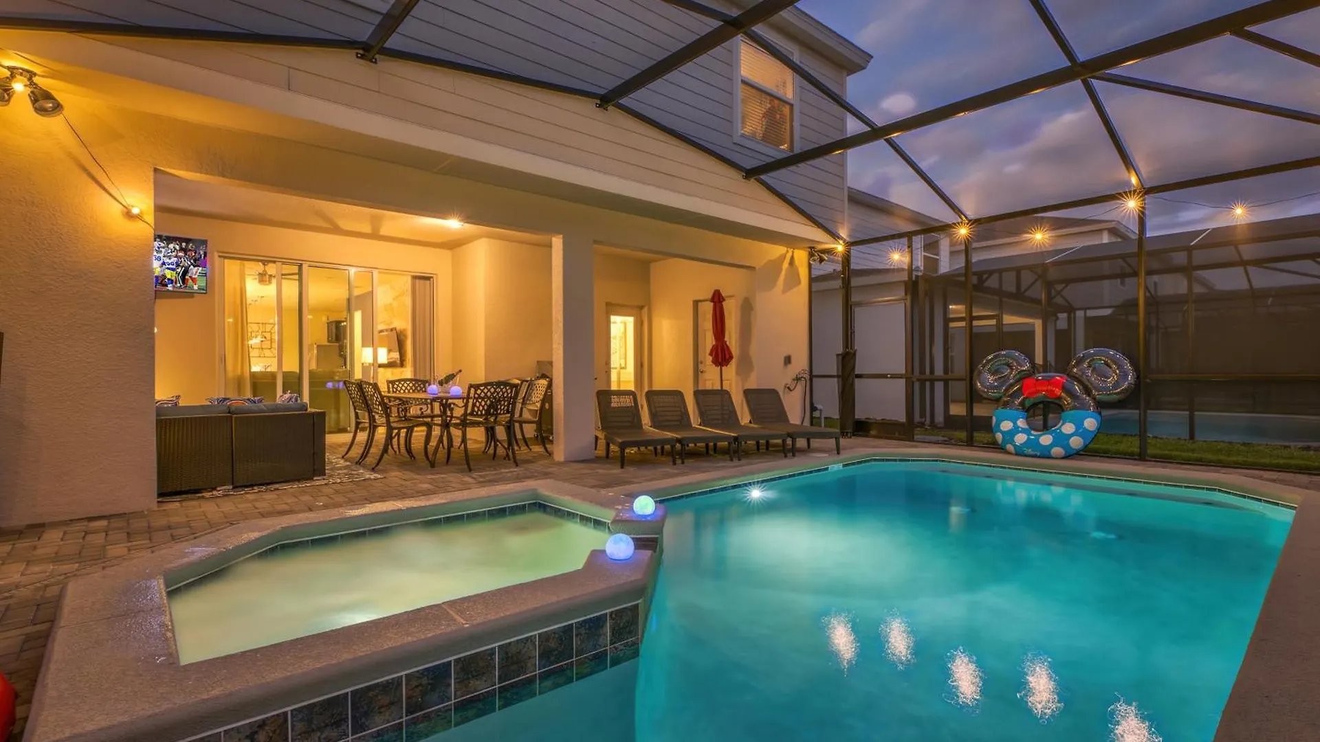 Summer Breeze - Arcade, Game Room, Free Pool Heat Davenport