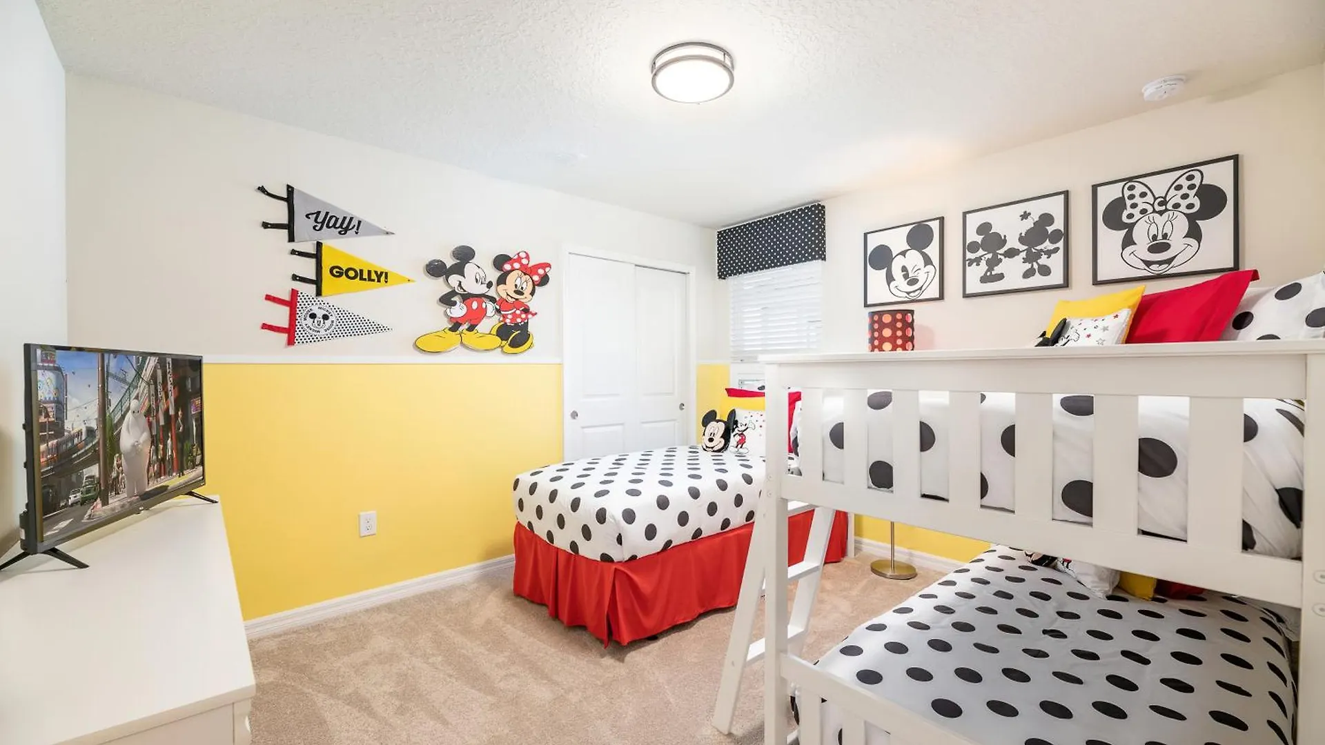 Summer Breeze - Arcade, Game Room, Free Pool Heat Davenport