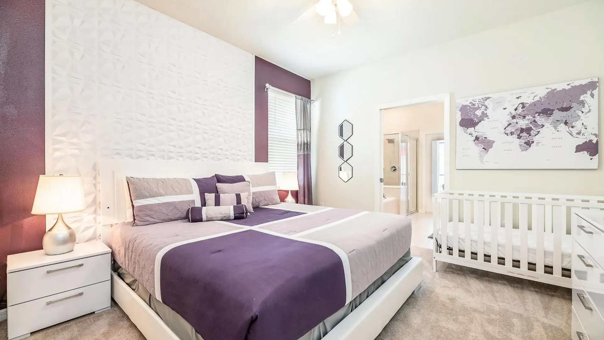 Summer Breeze - Arcade, Game Room, Free Pool Heat Davenport Holiday home