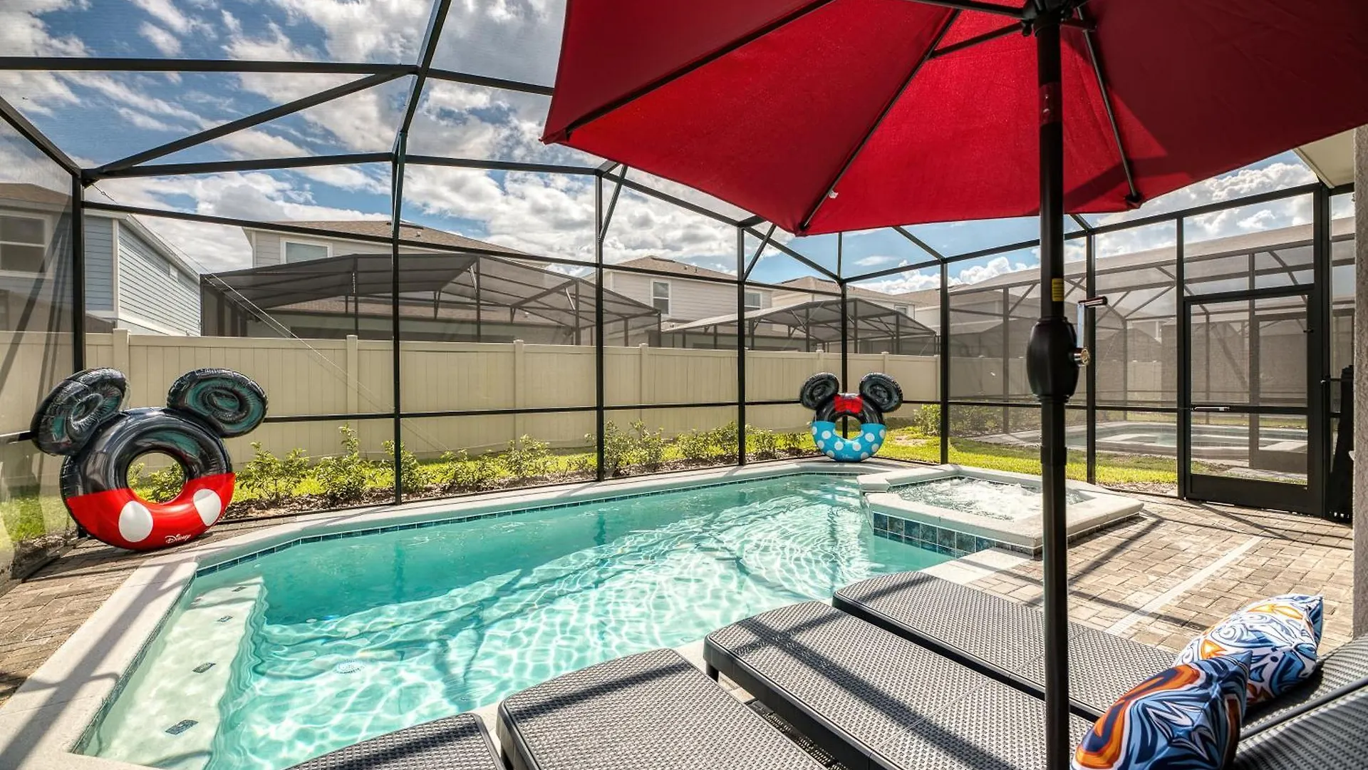 Holiday home Summer Breeze - Arcade, Game Room, Free Pool Heat Davenport